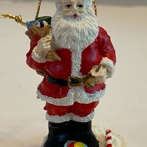 Santa Claus Christmas Ornament Vintage 90's 1998 Heritage Mint Ltd Old World